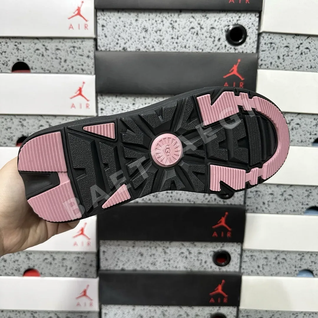 어그 [OT] 핑크 블랙 209090 UGG 상세 이미지 2