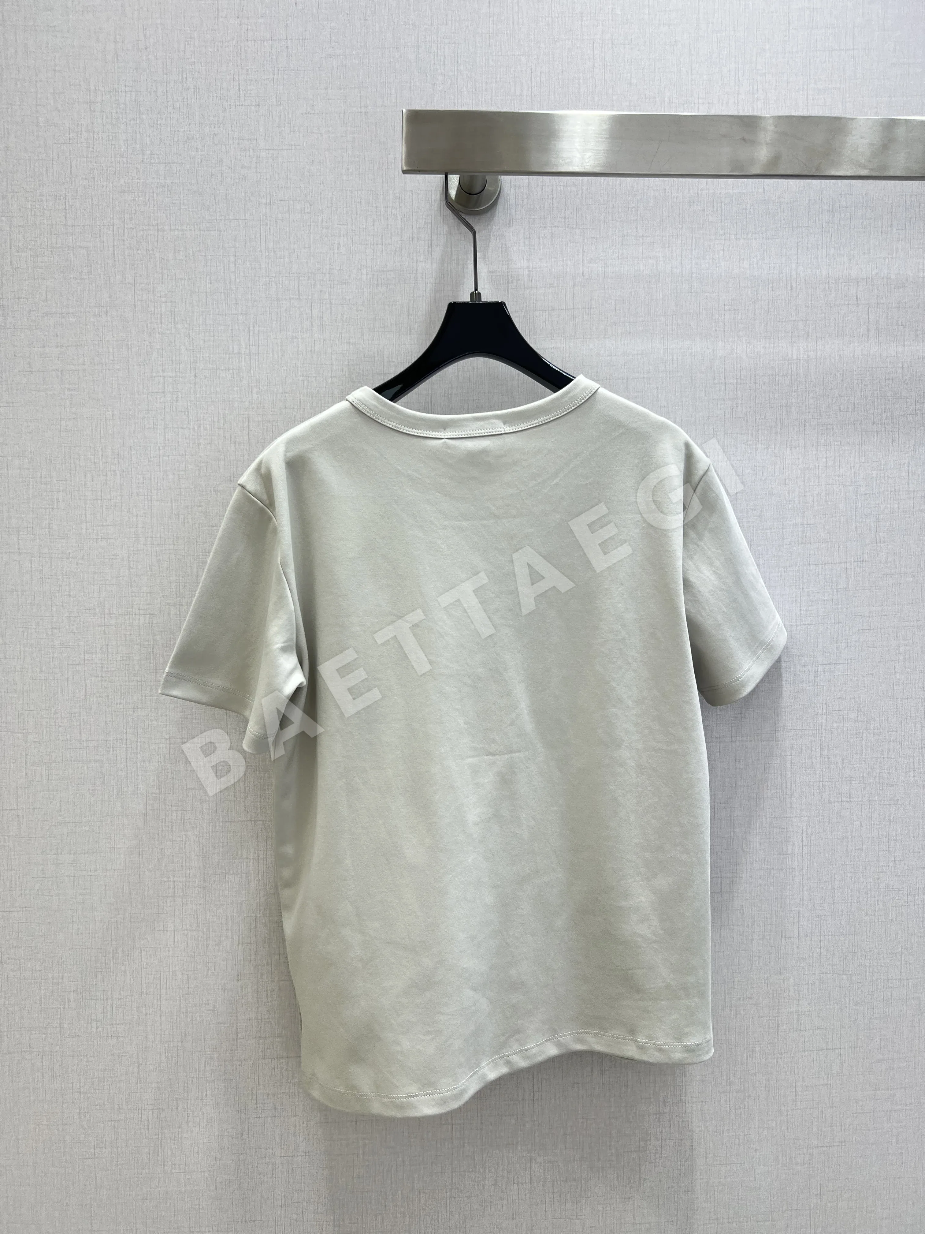 루이비통 여성 반팔 상세 이미지 18