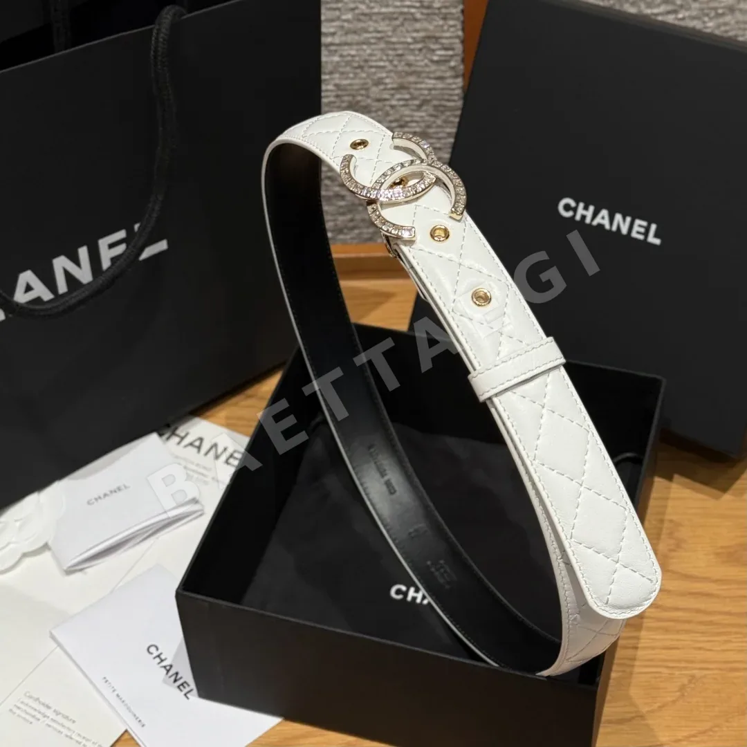 샤넬 더블 C 메탈 로고 램스킨 벨트 상세 이미지 3