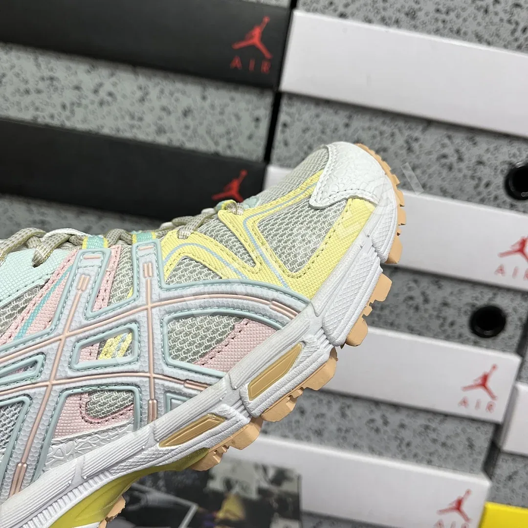 아식스 [XY] 젤 카하나 8 1012A978-020 200347 Asics Gel-Kahana 8 상세 이미지 7
