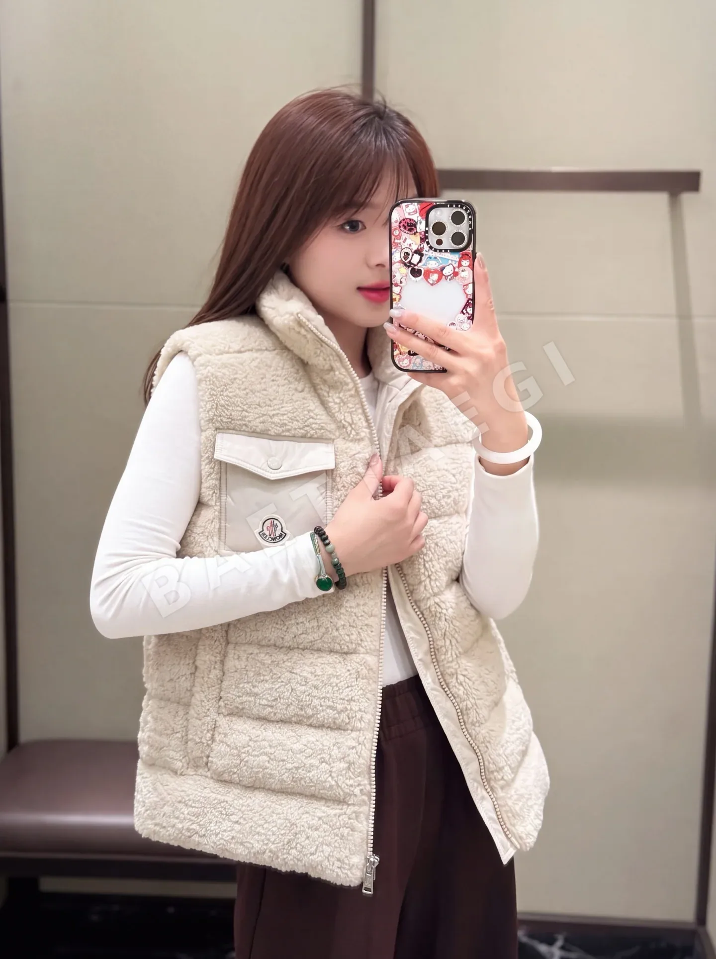 몽클레르 테디 베어 플리스 여성 다운 조끼 상세 이미지 2