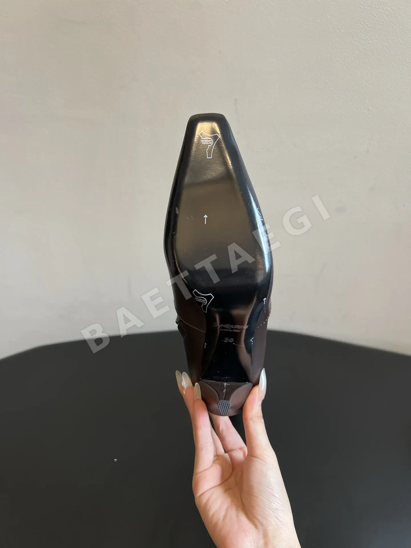 생로랑 부츠 스퀘어 토 상세 이미지 5
