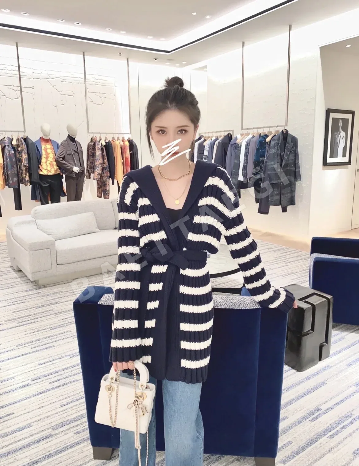 디올 체인 레터 목걸이 상세 이미지 4