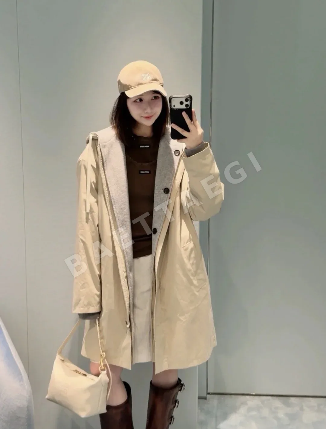 미우미우 탈착 후드 트렌치코트 투피스 자켓 상세 이미지 3