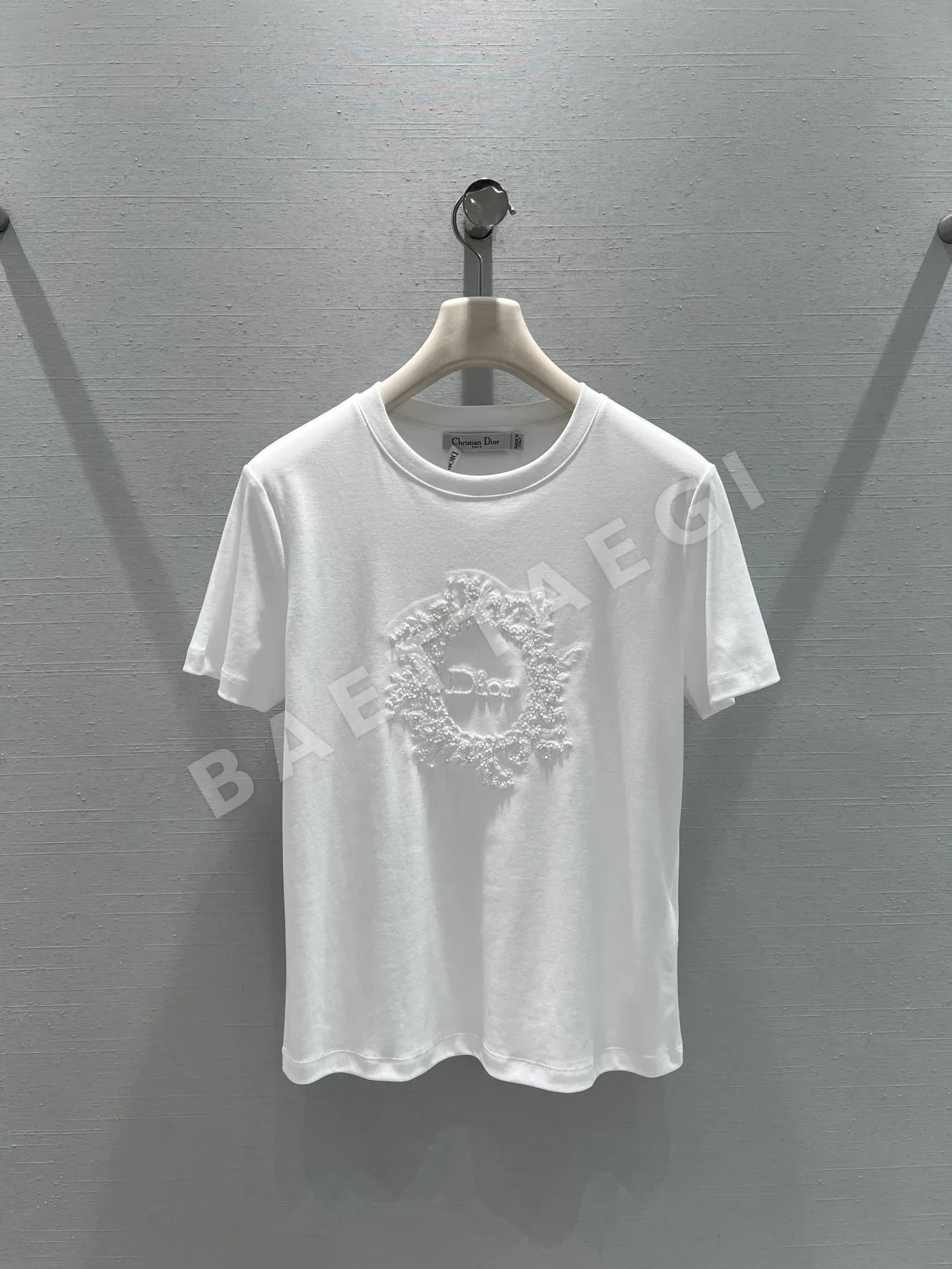 디올 CD로고 자수 반팔 티셔츠 45681
