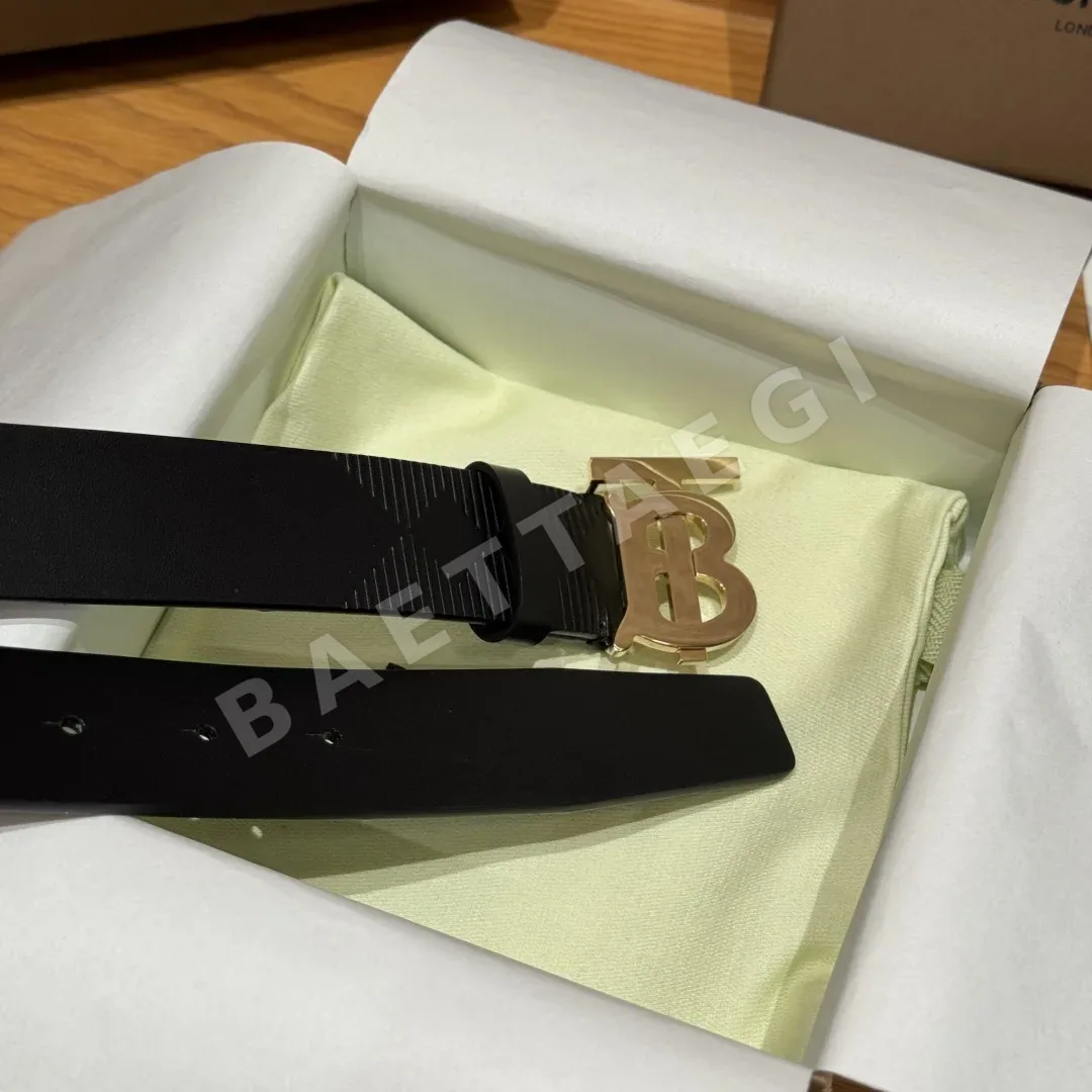 버버리 체크 패턴 송아지가죽 벨트 상세 이미지 5