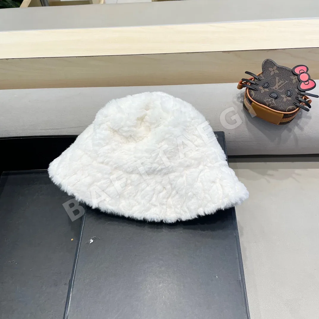 몽클레르 플리스 바켓 햇 여성용 모자 상세 이미지 2