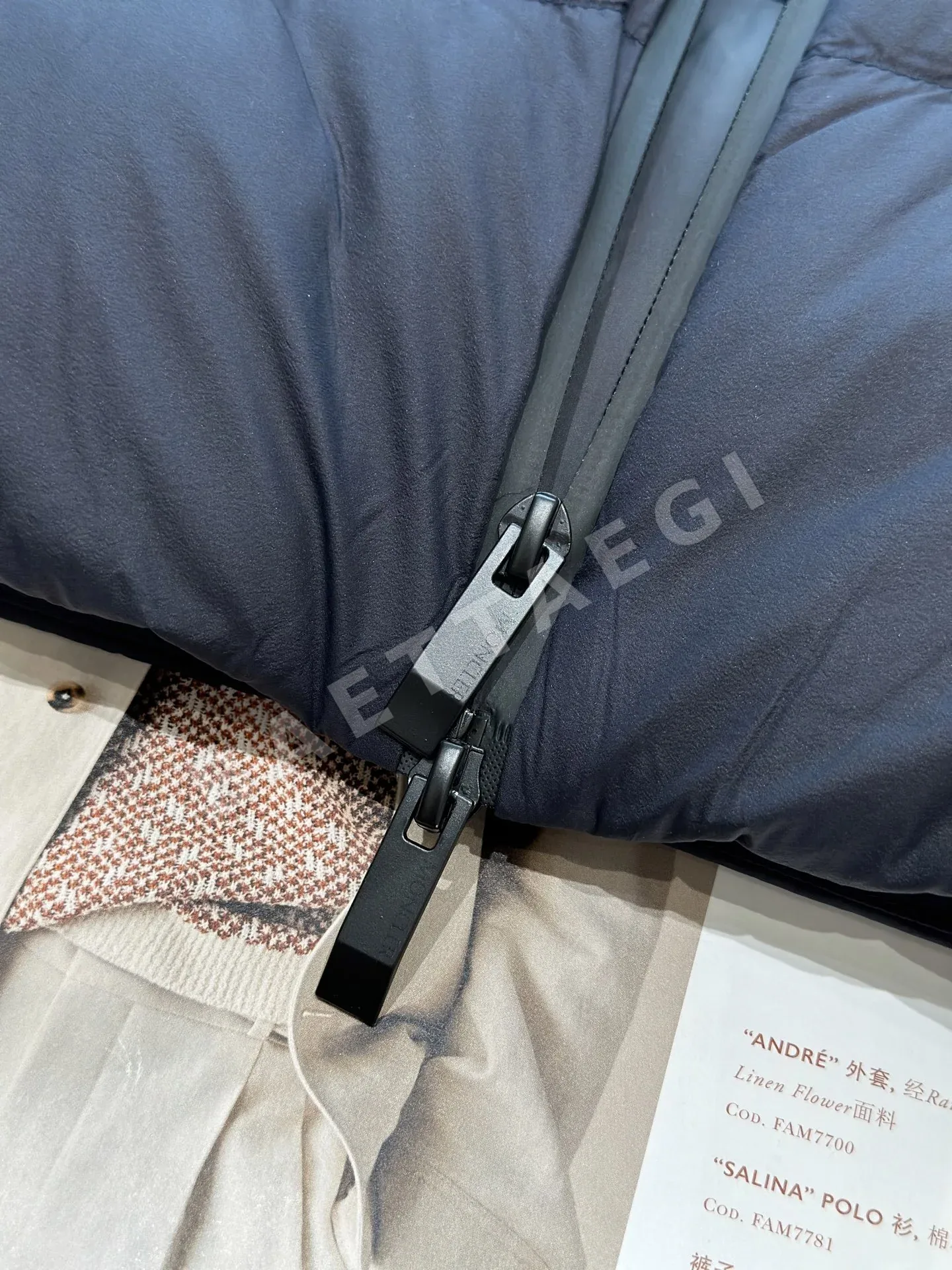 몽클레르 남성 구스다운 후드 패딩 점퍼 상세 이미지 3