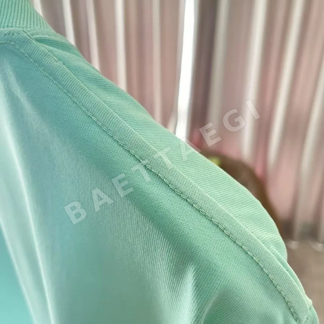 셀린느 커스텀 레터 로고 유니섹스 반팔 티셔츠 상세 이미지 5