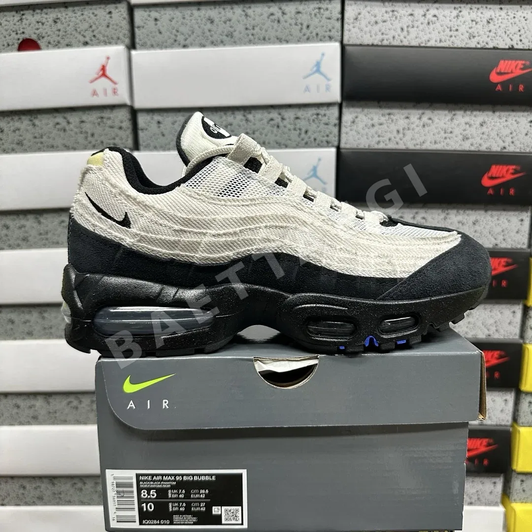 나이키 [KZ2.0] 에어 맥스 95 IO0284-010 201810 Nike Air Max 95 Big Bubble City Pack