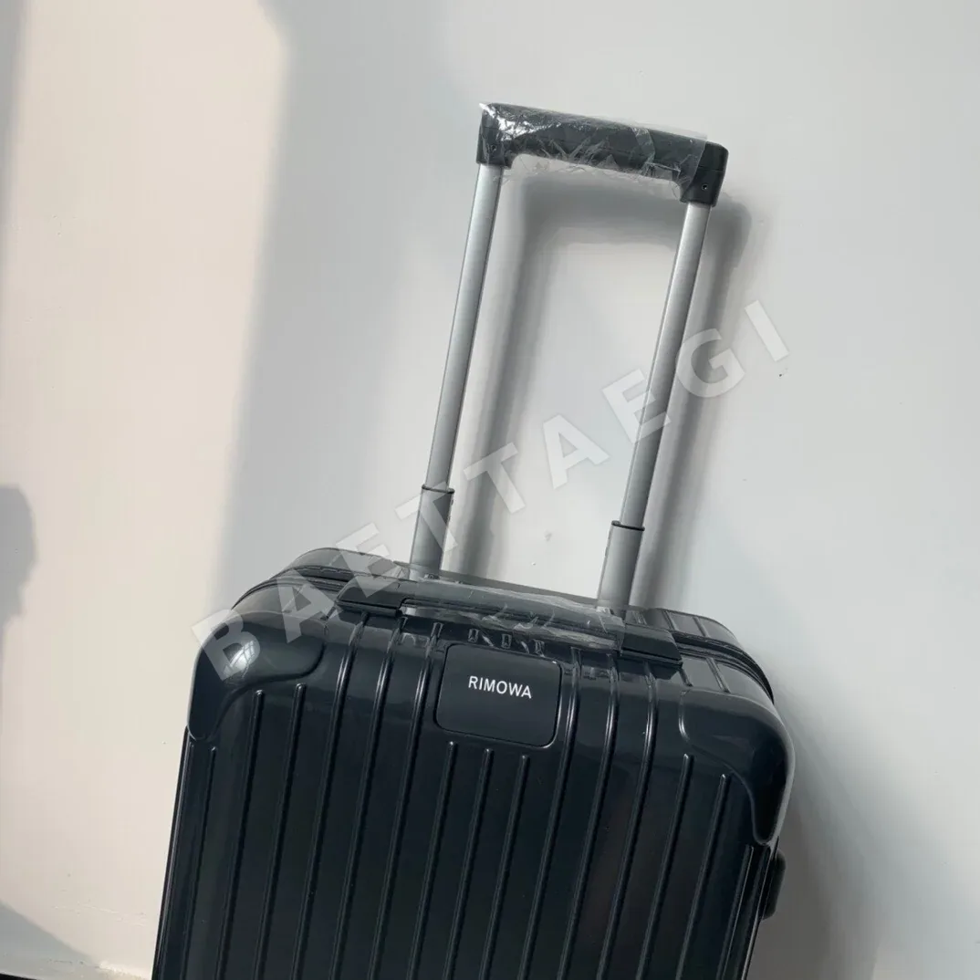 여행가방 리모와 락 그레이 여행가방 상세 이미지 3