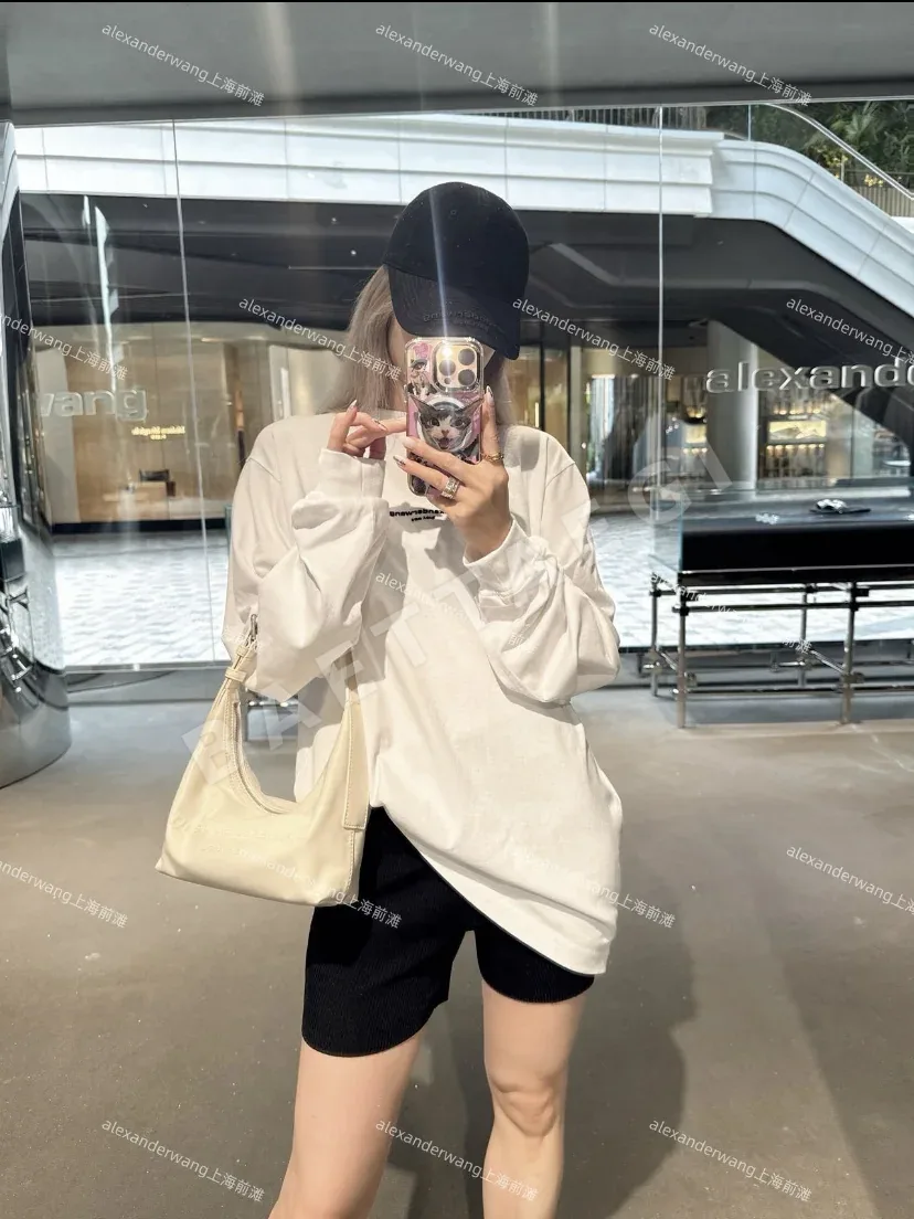알렉산더왕 스몰로고 3D 프린트 남성 긴팔 티셔츠 상세 이미지 17