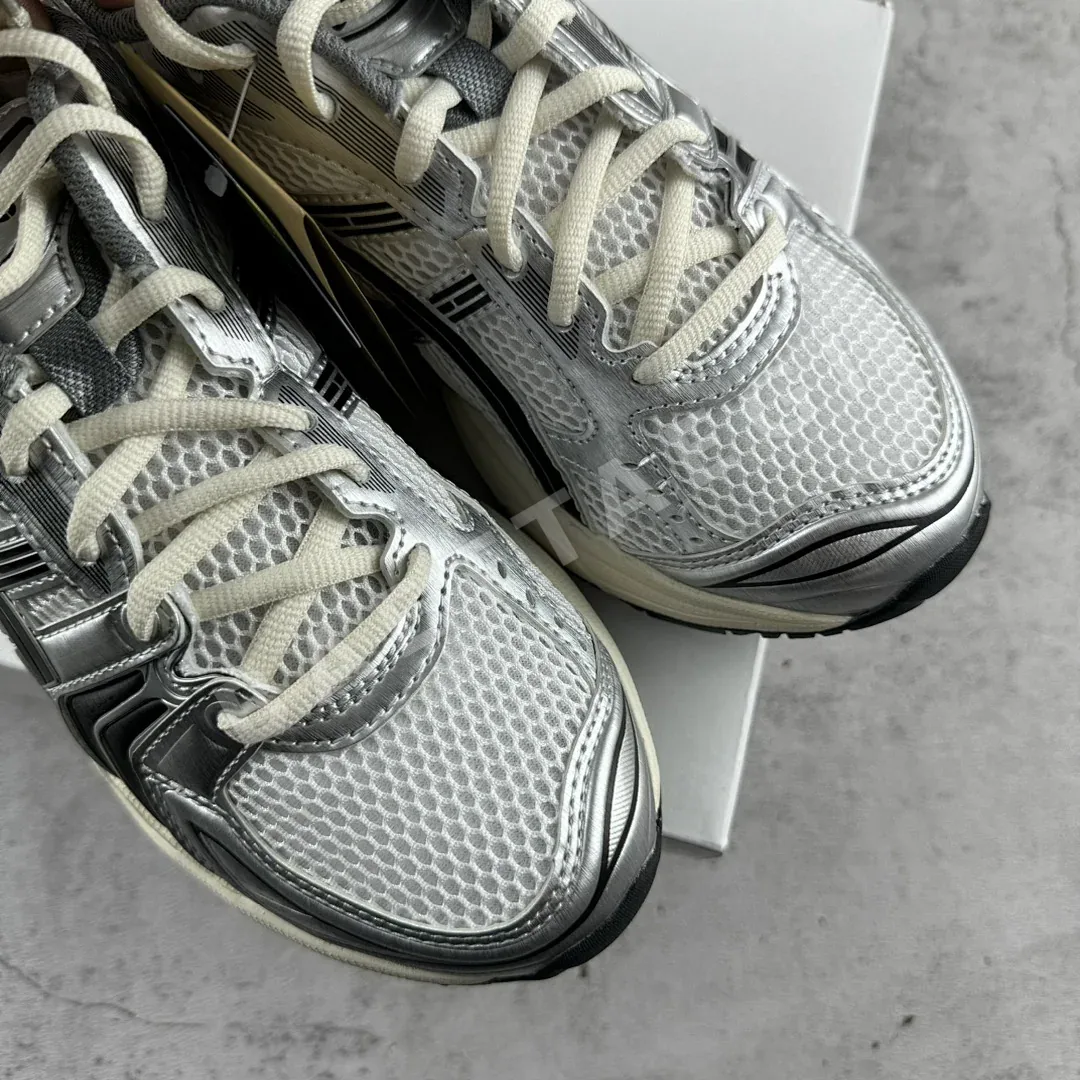 아식스 [ZC] 젤 카야노 14 1201A457-101 200237 Asics Gel-Kayano 14 JJJJound Silver Black 상세 이미지 4
