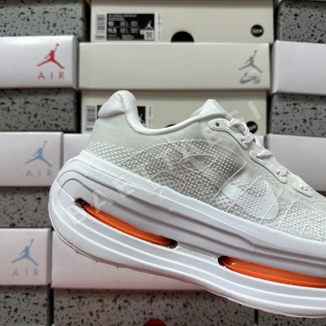 나이키 [5A] 보메로 프리미엄 화이트 HQ2050-533 201630 Nike Vomero Premium 상세 이미지 6