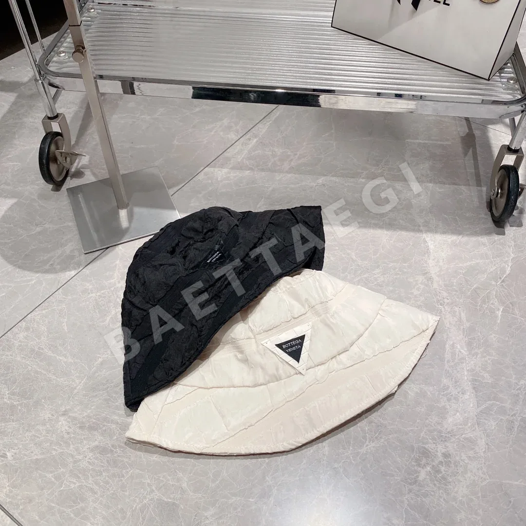 보테가베네타 심플 디자이너 버킷 햇 모자 상세 이미지 7