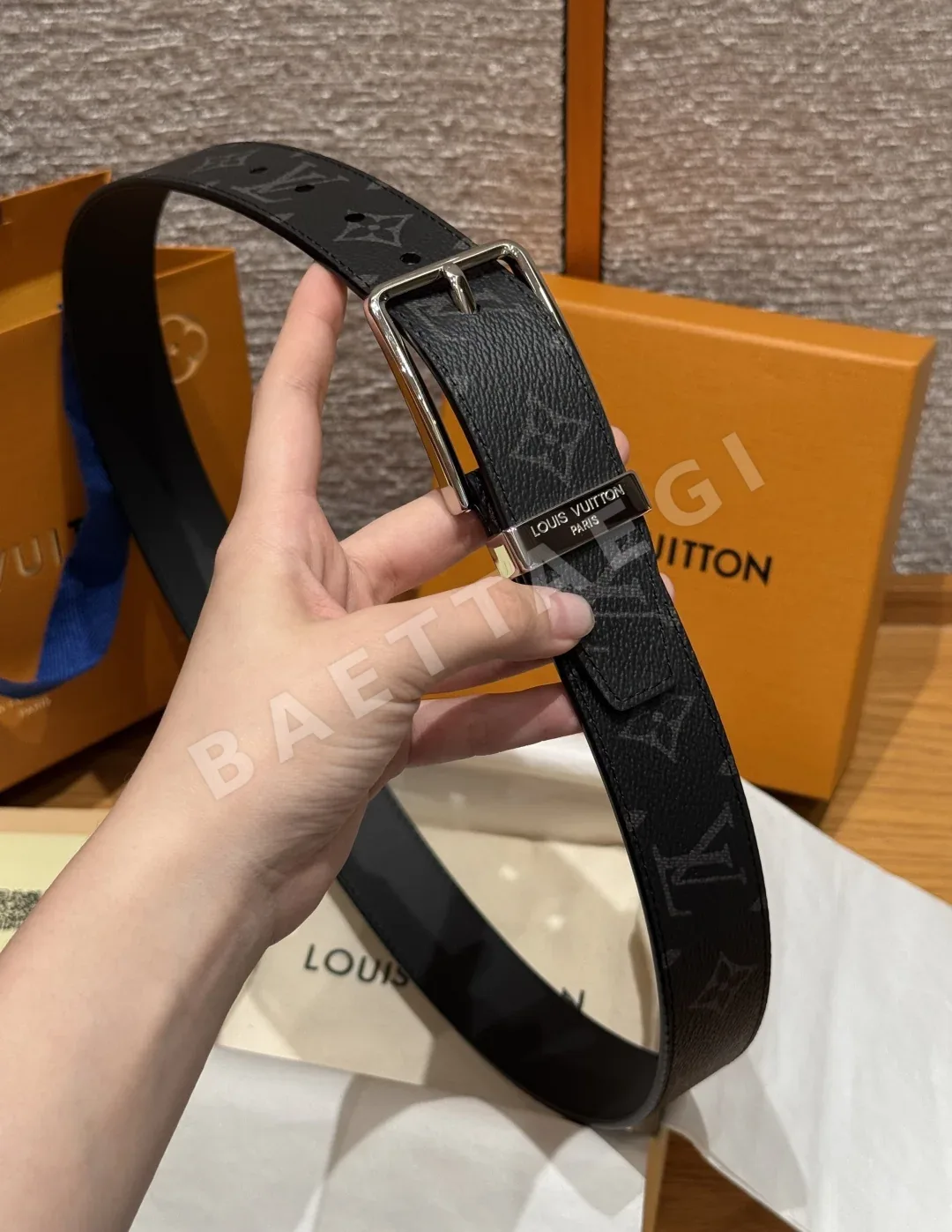 루이비통 피코탄 누프 모노그램 벨트 상세 이미지 4