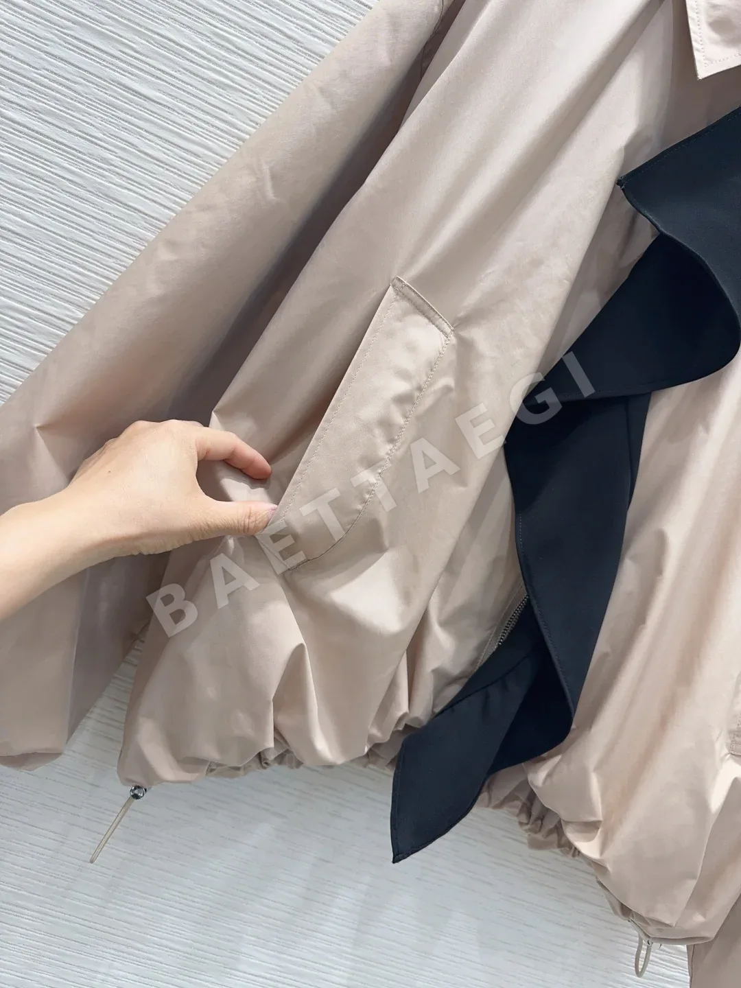 로에베 여성 자켓 상세 이미지 5
