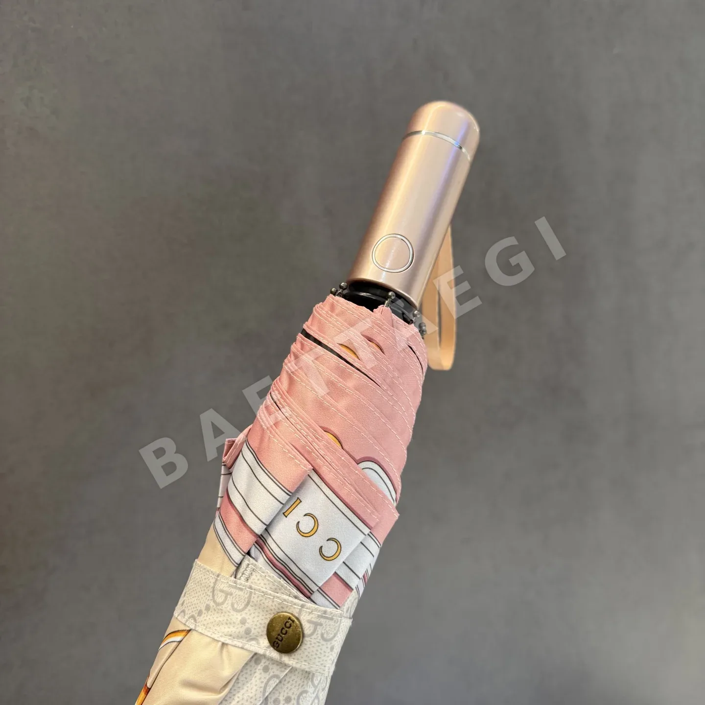 루이비통 3단 완전 자동 접이식 우산 상세 이미지 4