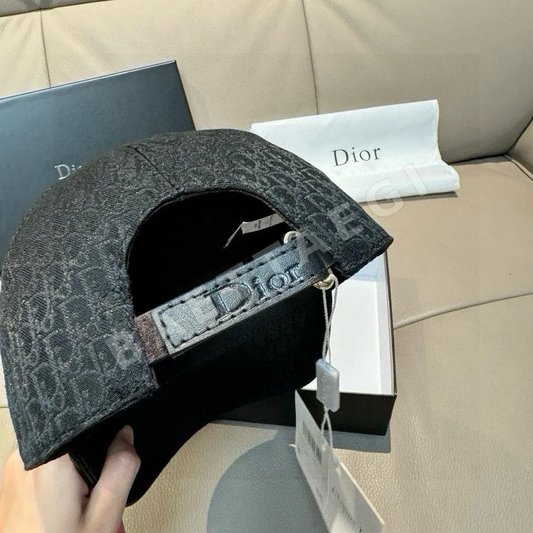 디올 모노그램 야구모자 상세 이미지 8
