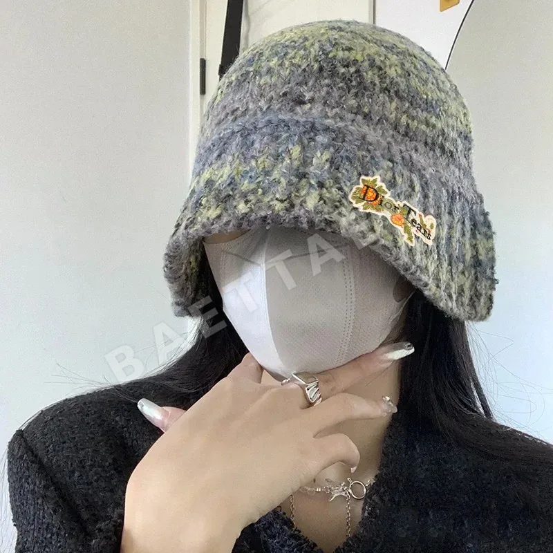 디올 레트로 무지개 배색 니트 피셔맨 모자 78557