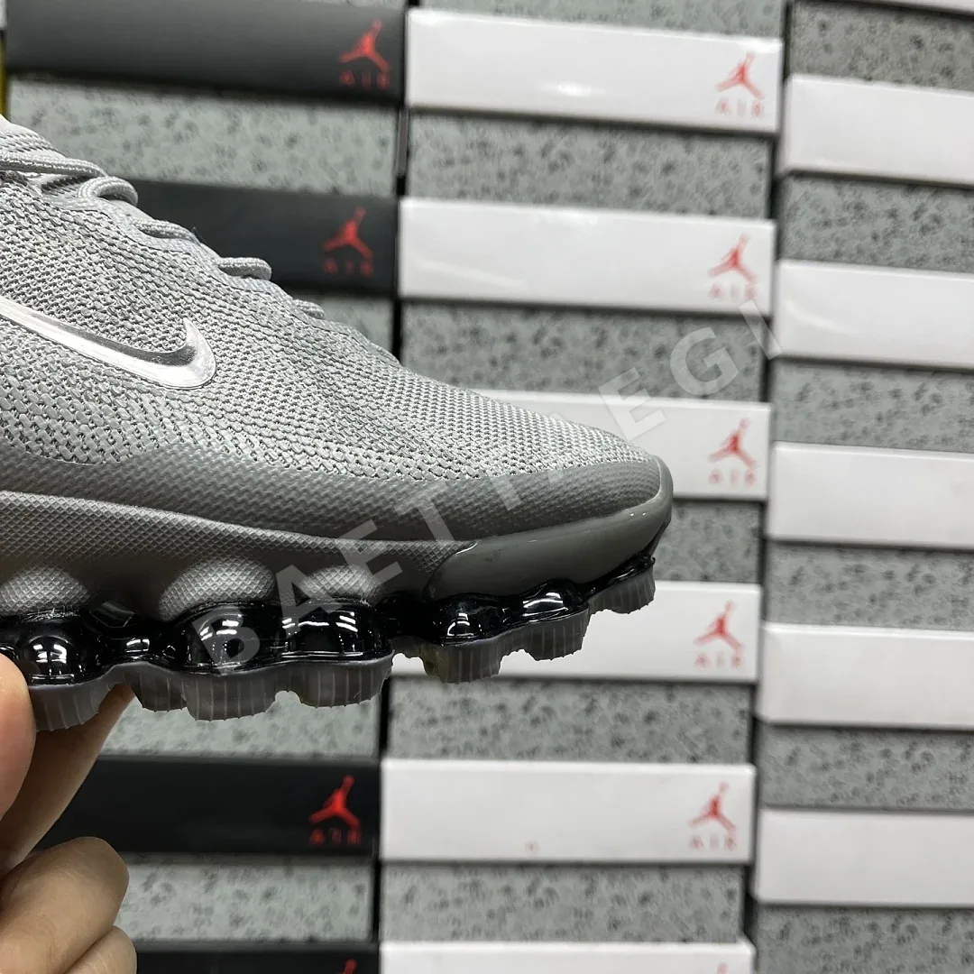 나이키 [EG] 에어 그레이 실버 IQ7634-002 201666 Nike Air Liquid Max 상세 이미지 8
