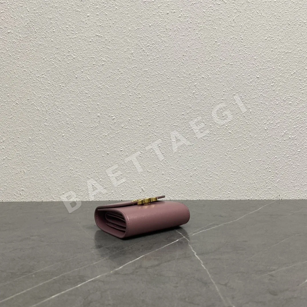 셀린느 로즈핑크 반지갑 상세 이미지 4