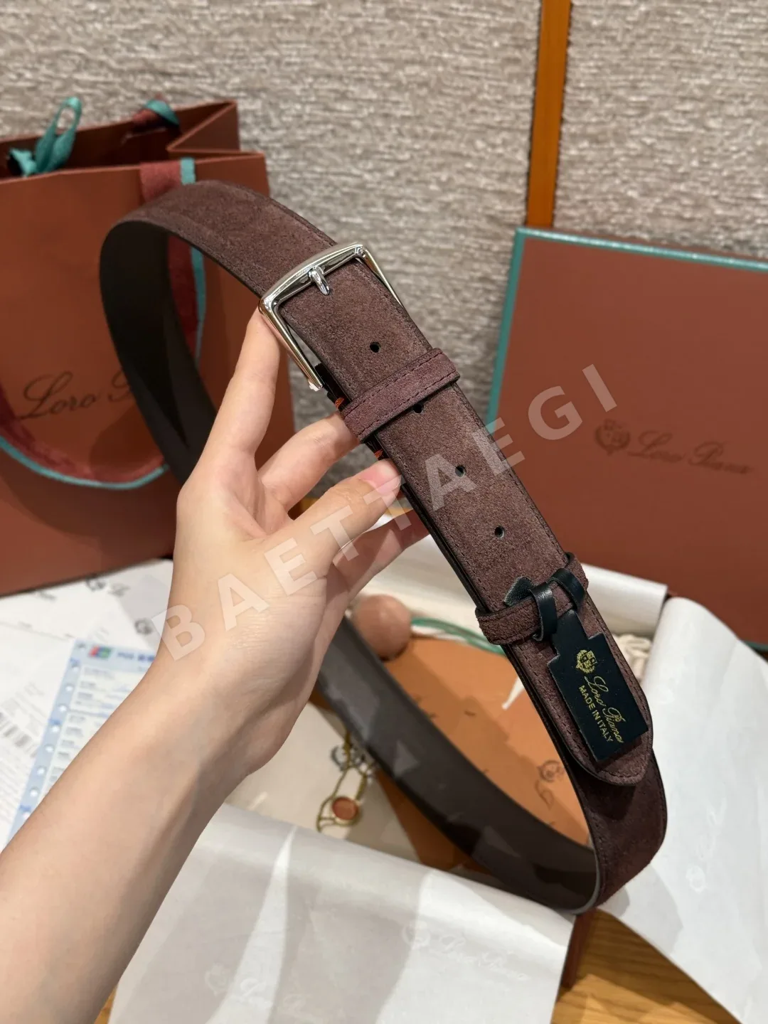 로로피아나 알사벨 카프 남성 캐주얼 벨트 상세 이미지 9
