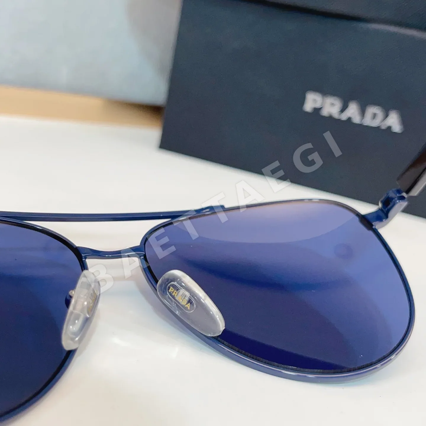 프라다 선글라스 56485 Prada Sunglasses 상세 이미지 8