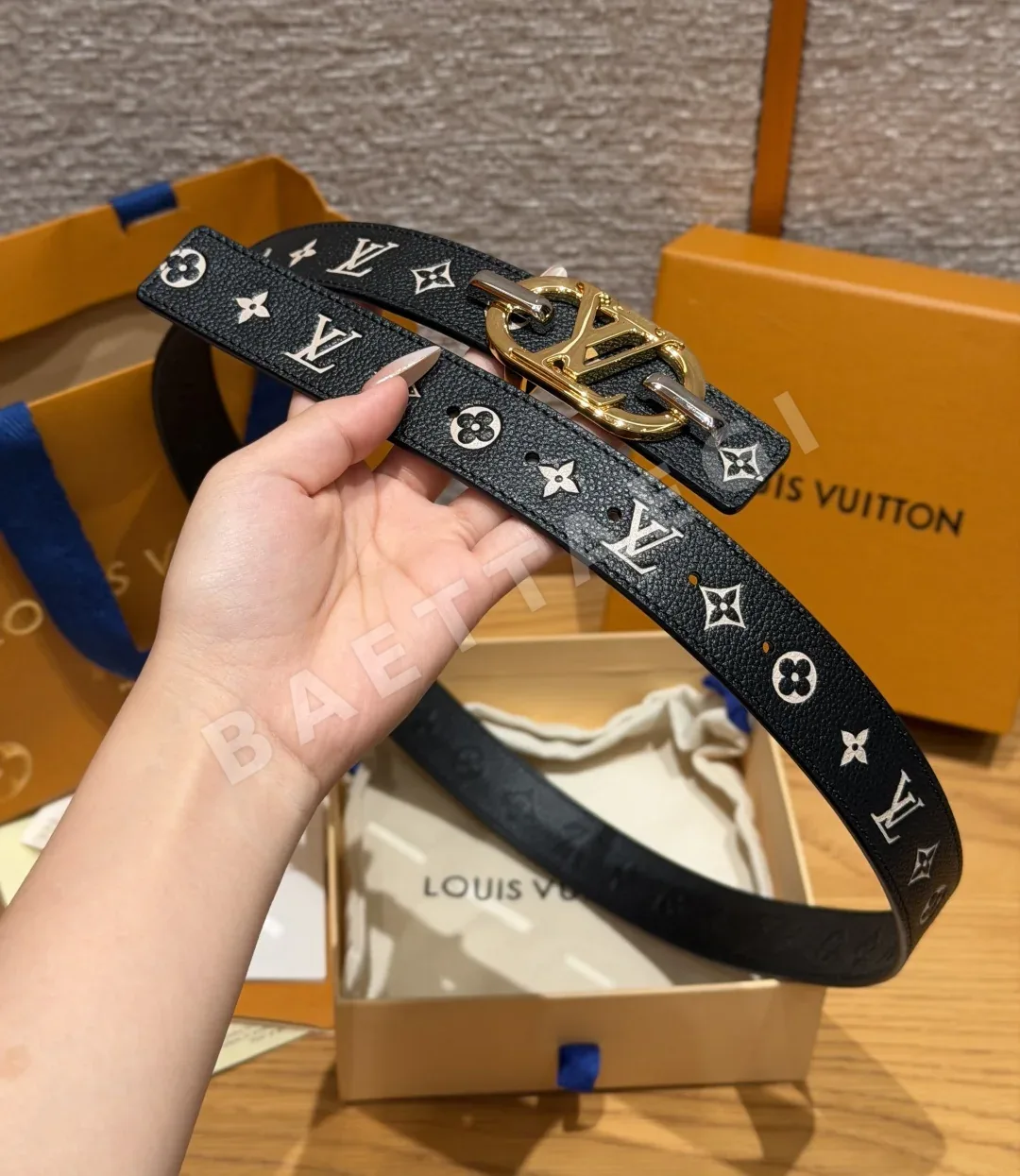 루이비통 아이코닉 30mm 리버서블 벨트 상세 이미지 3