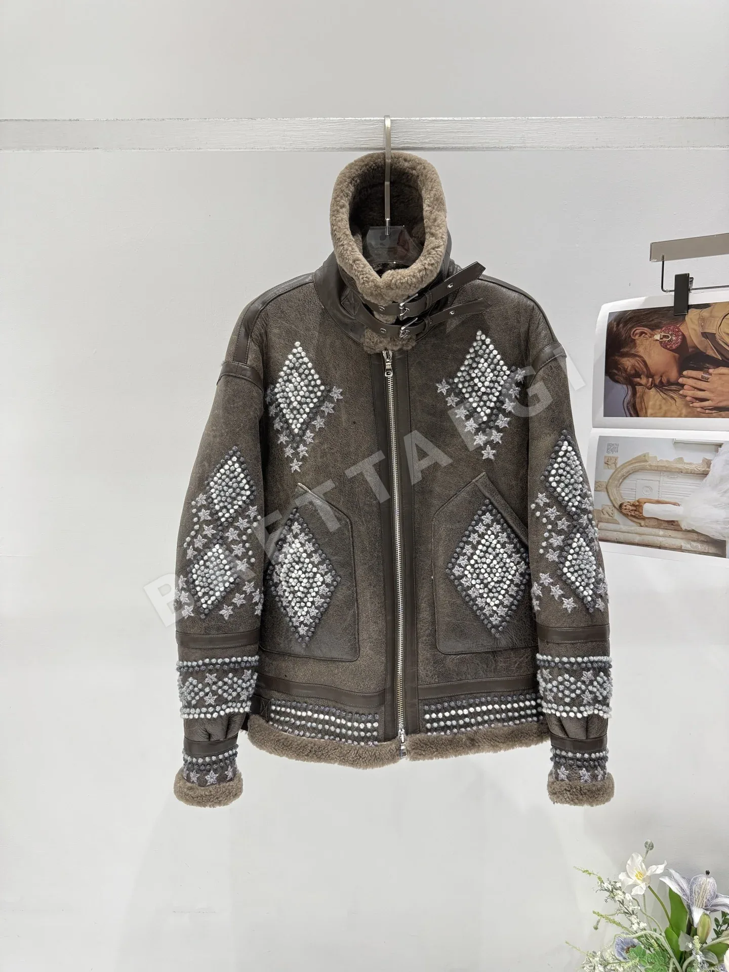에르마노 설비노 에르마노 설비노 양가죽 모피 여성 자켓 상세 이미지 6