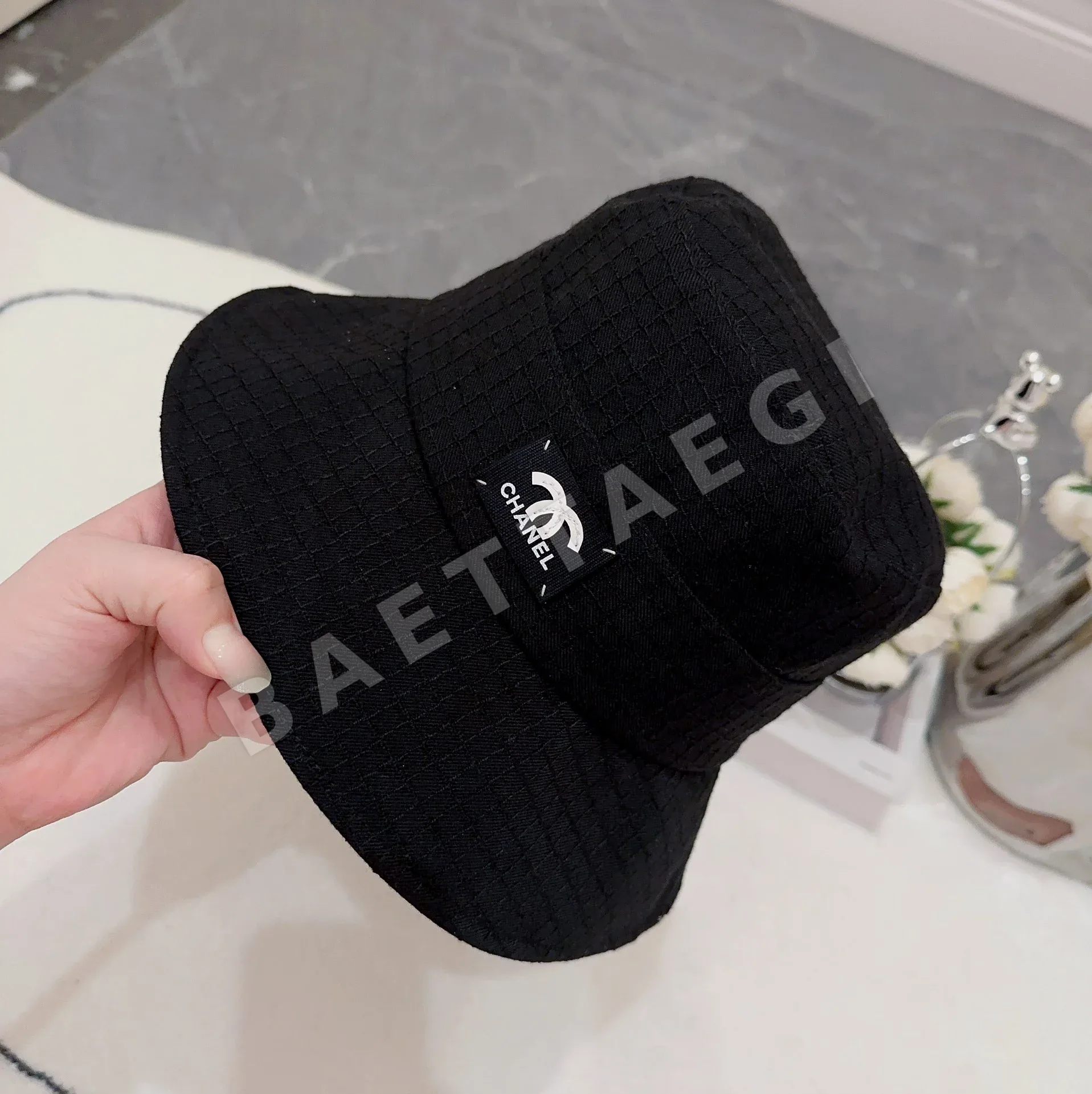 샤넬 격자무늬 코튼 버킷햇 상세 이미지 6