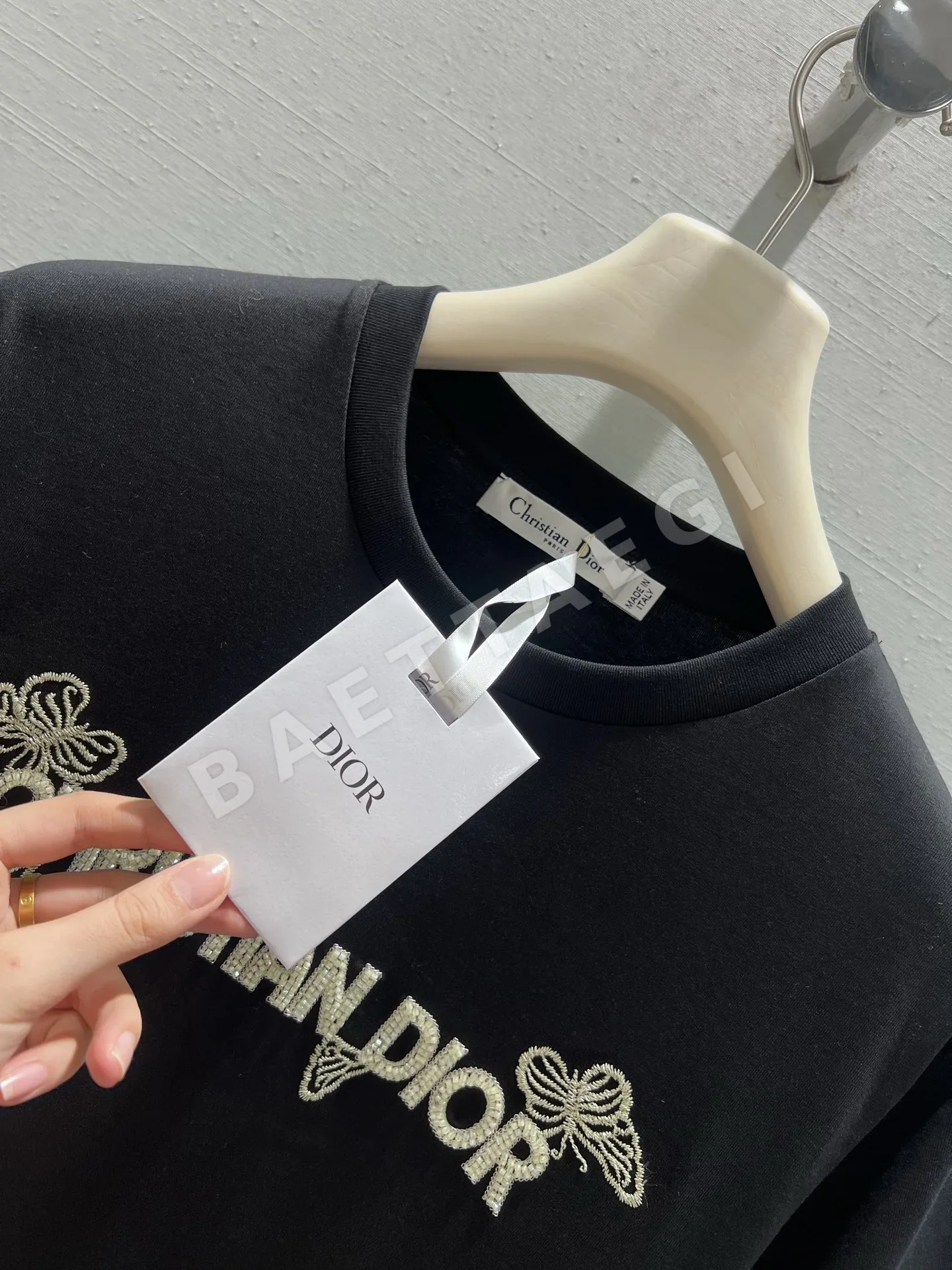 디올 CD로고 자수 반팔 티셔츠 상세 이미지 7