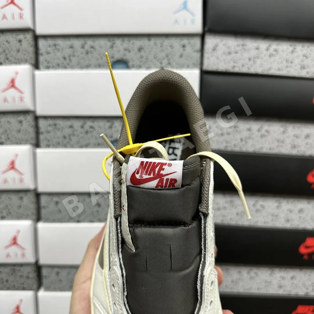 나이키 [GX] DM7866-162 201737 Nike Travis Scott Reverse Mocha 1 상세 이미지 4