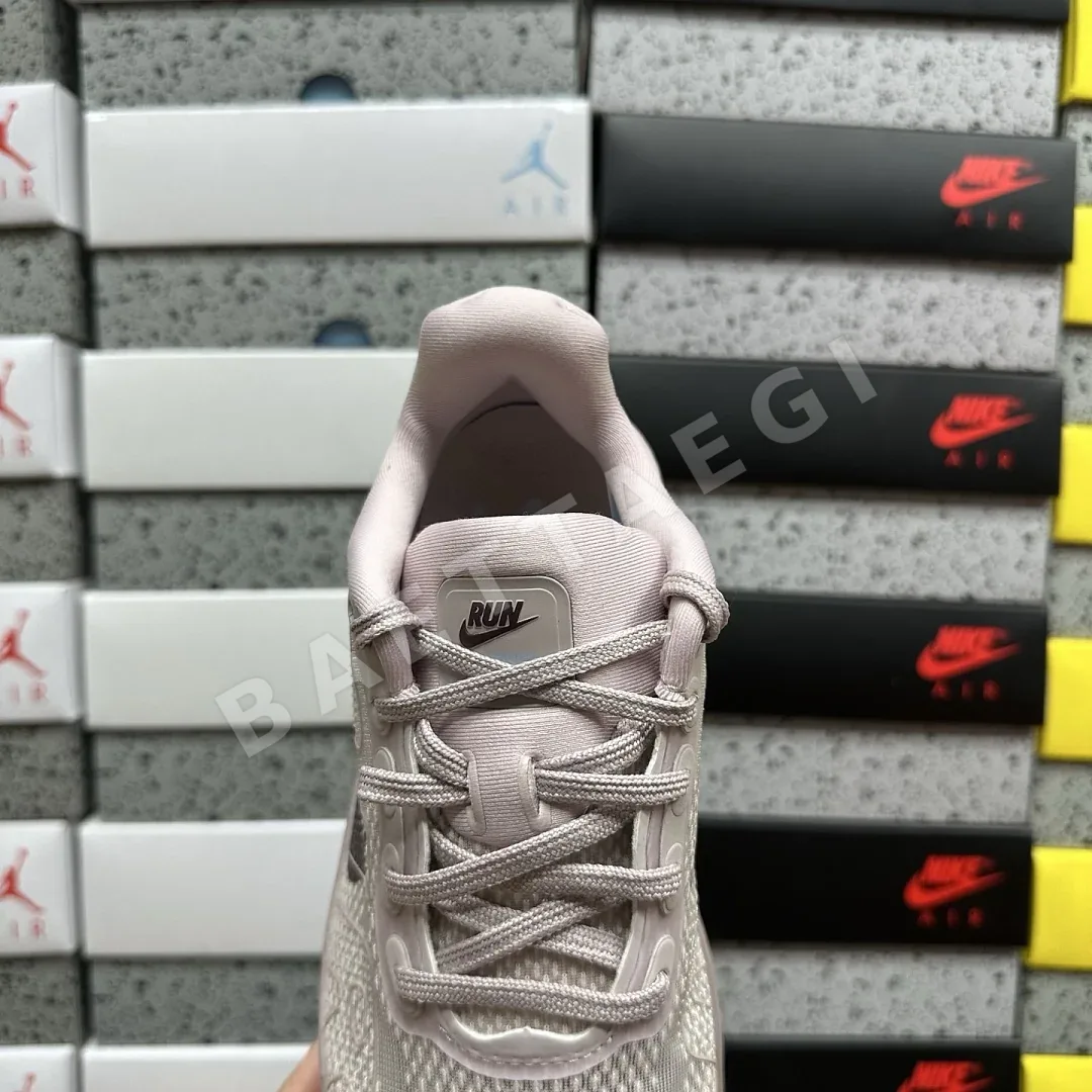 나이키 [M] 보메로 프리미엄 HM5973-607 201661 Nike Vomero Premium Particle Rose Burgundy 상세 이미지 5