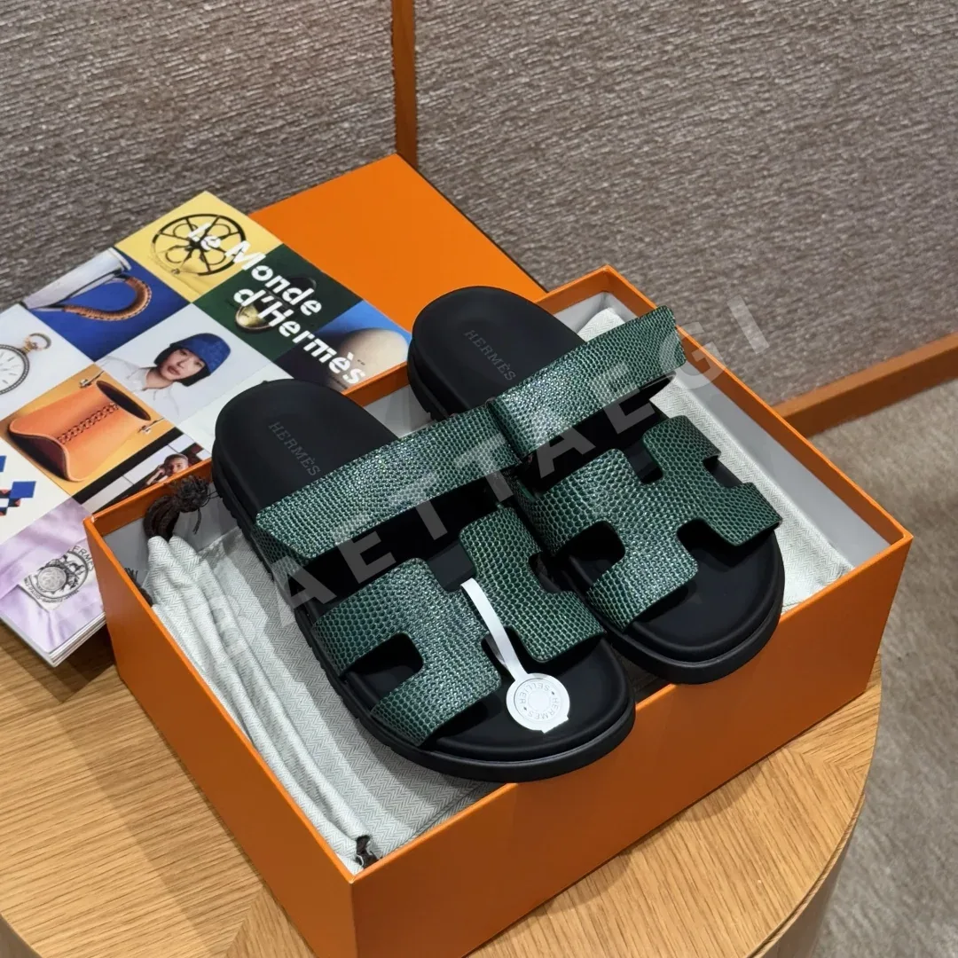 에르메스 시프레 샌들 에메랄드그린 도마뱀가죽 세컨드 앵클 디자인 상세 이미지 3