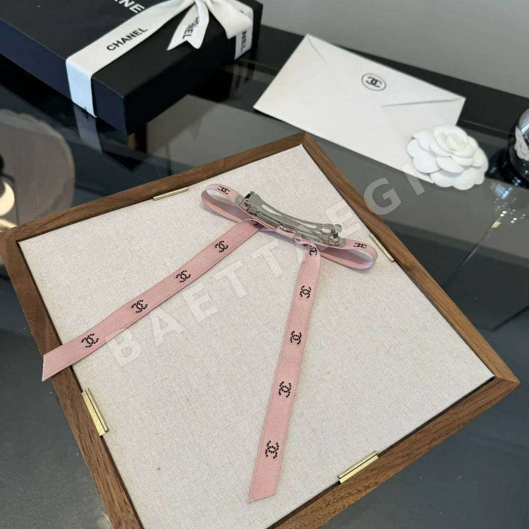 샤넬 헤어 클립 상세 이미지 8