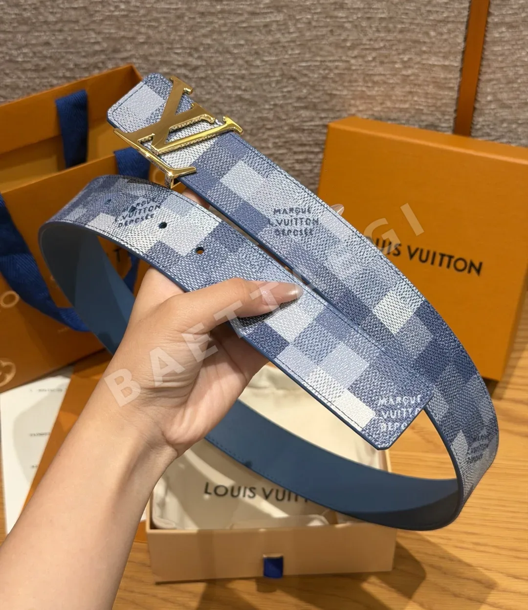 루이비통 DIMENSION 40mm 리버시블 벨트 상세 이미지 6