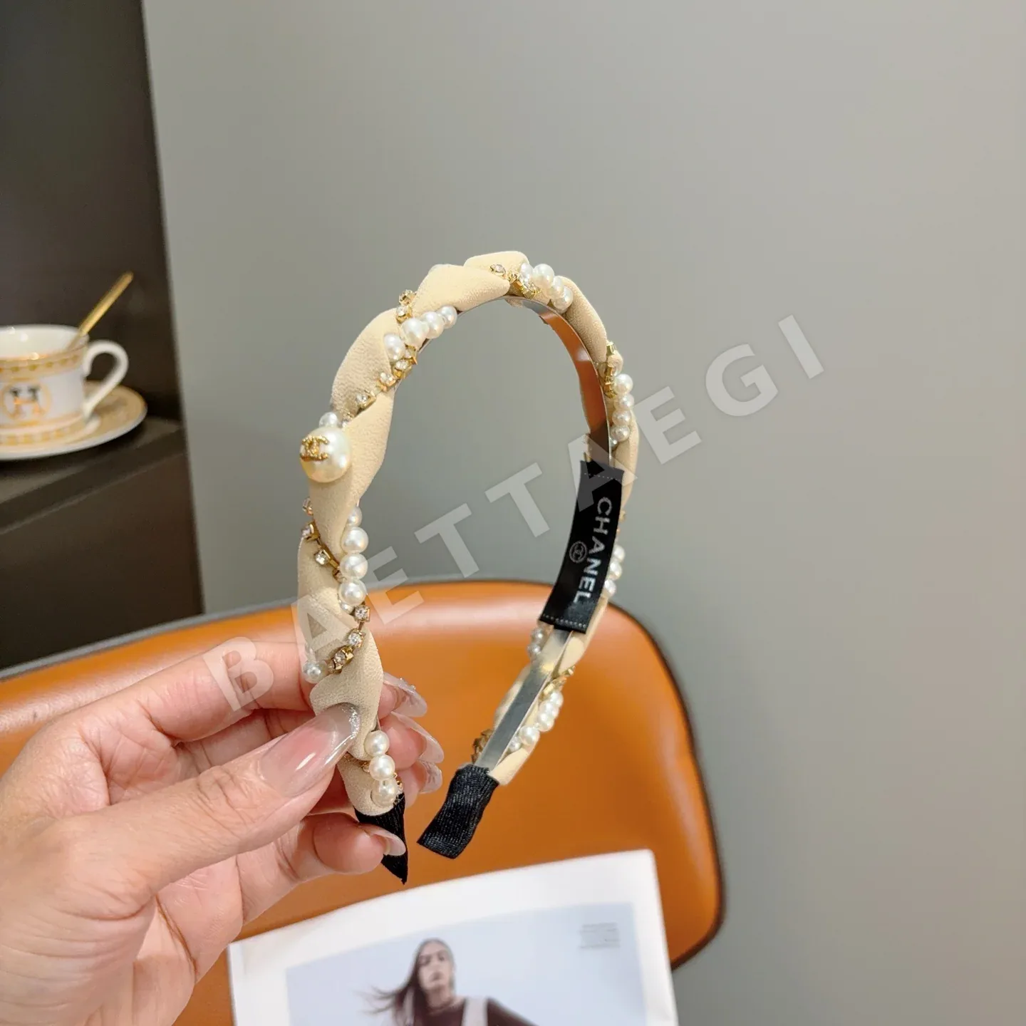 샤넬 진주 체인 헤드밴드 헤어악세사리 상세 이미지 3