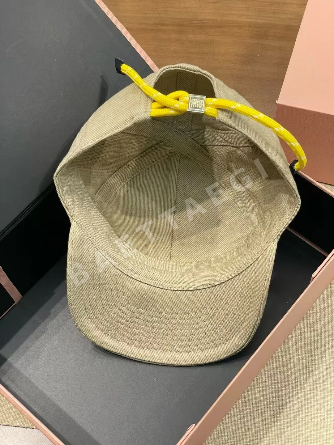 미우미우 모자 80865 Miu Miu Cap 상세 이미지 9