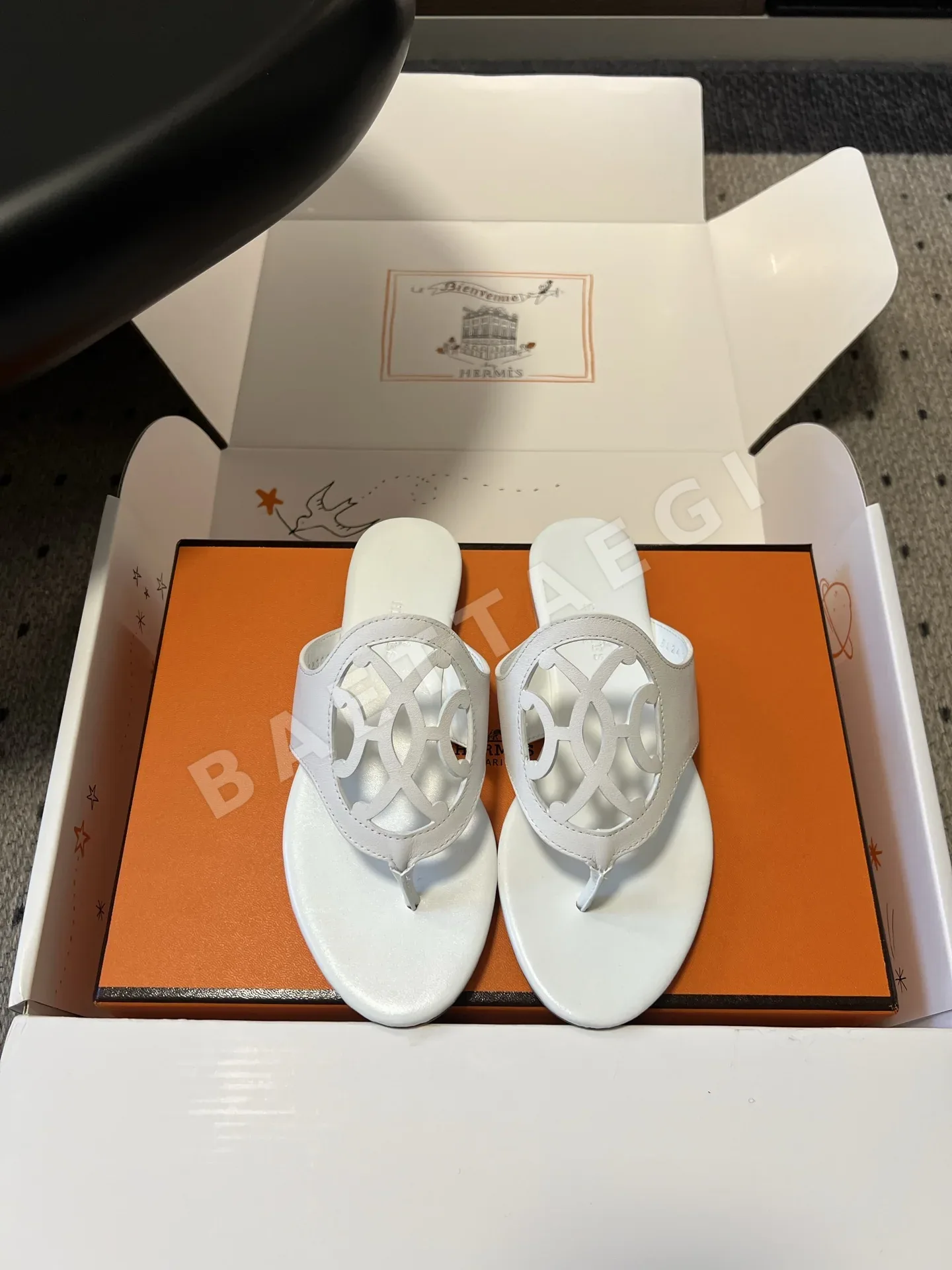 에르메스 마주 샌들 75395