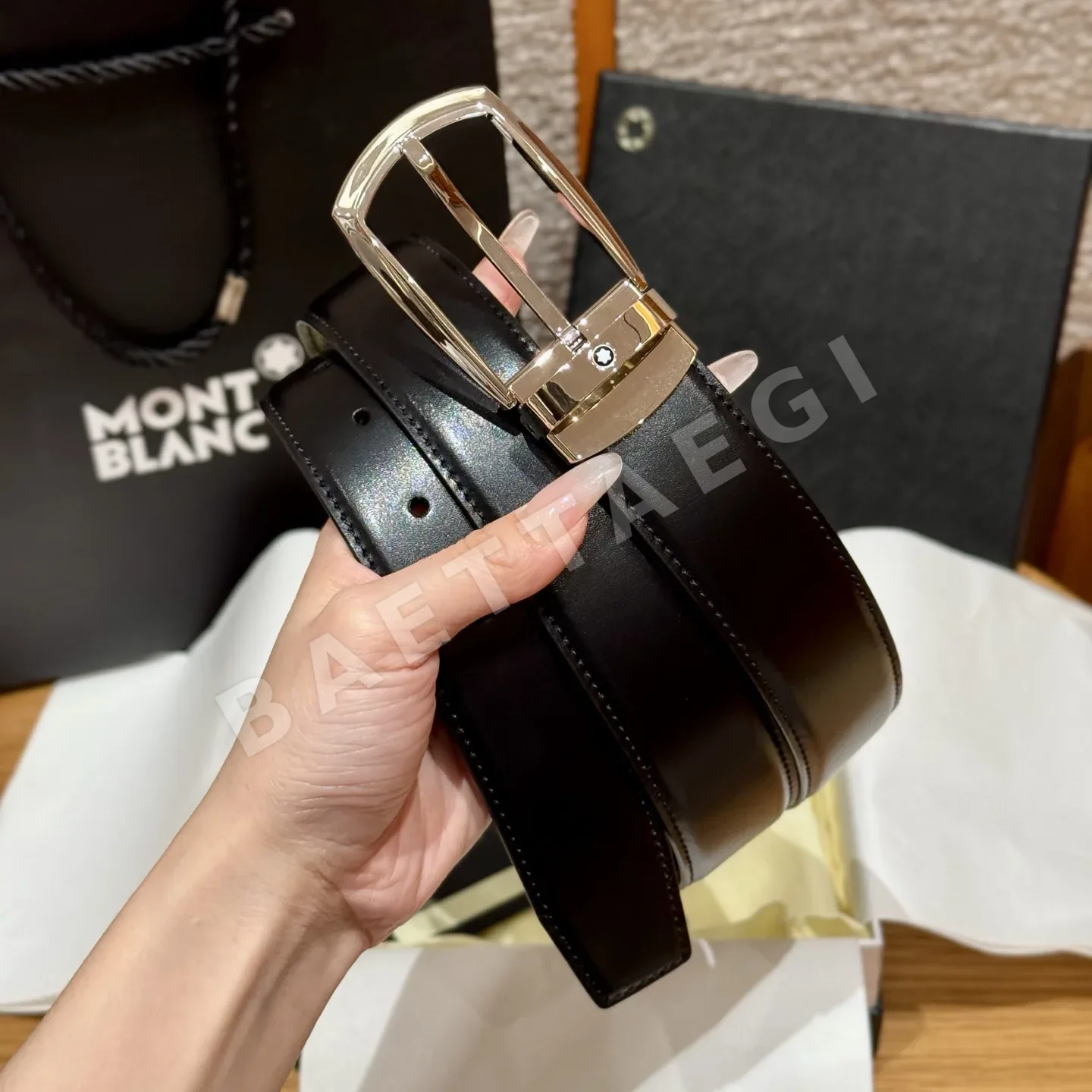 몽블랑 블랙 소가죽 남성 벨트 상세 이미지 2
