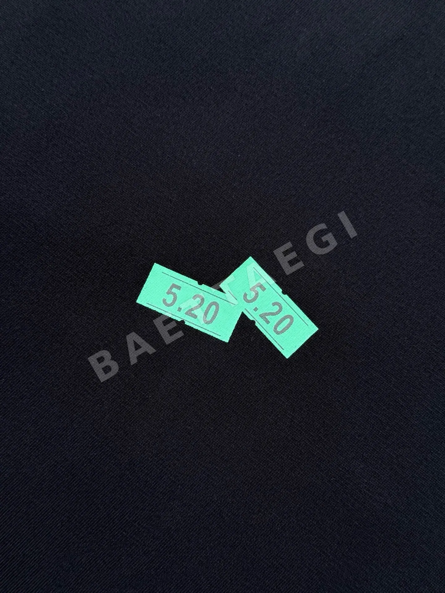 발렌시아가 리미티드 에디션 라벨 반팔 티셔츠 상세 이미지 6