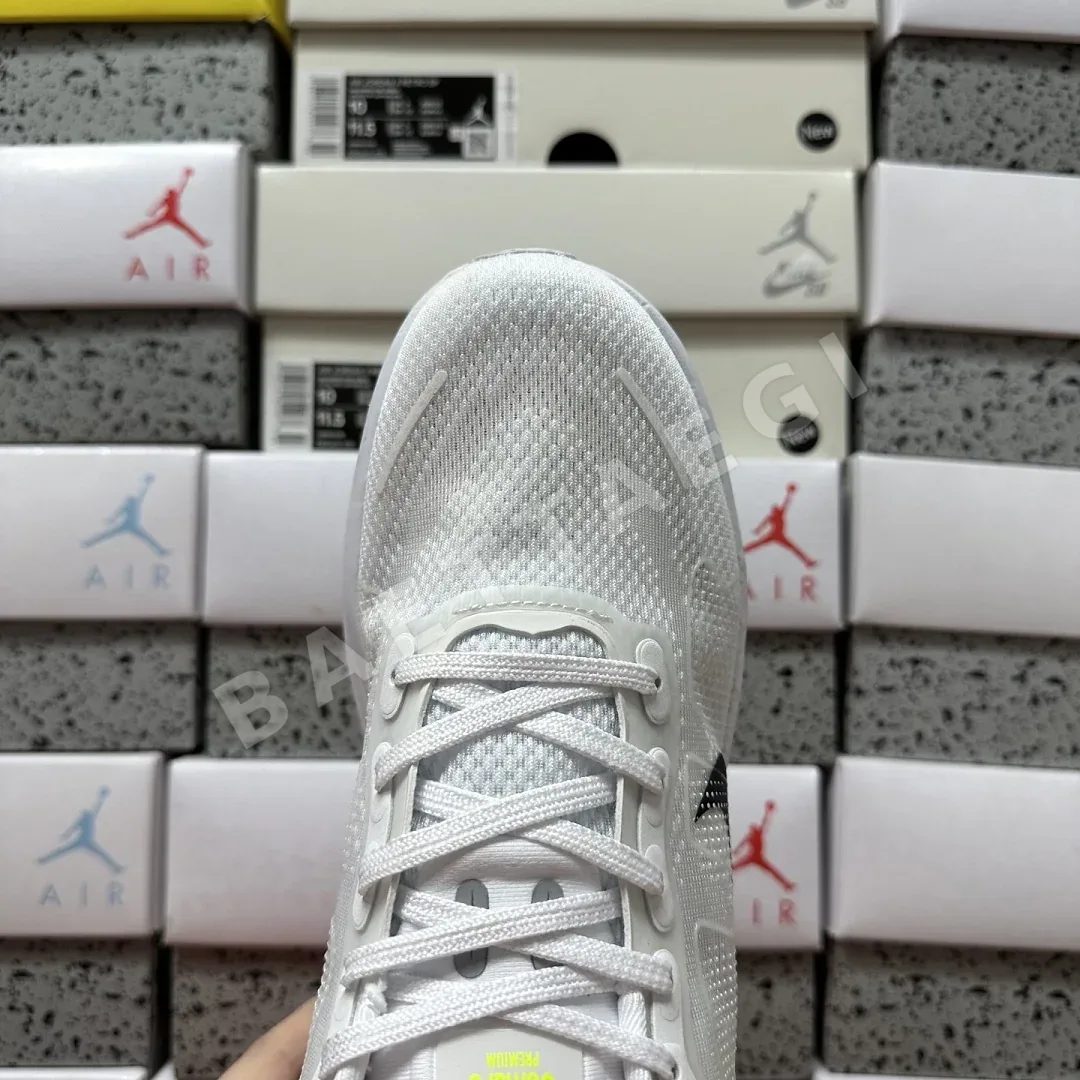 나이키 [5A] 보메로 프리미엄 화이트 블랙 HQ2050-300 201643 Nike Vomero Premium 상세 이미지 5