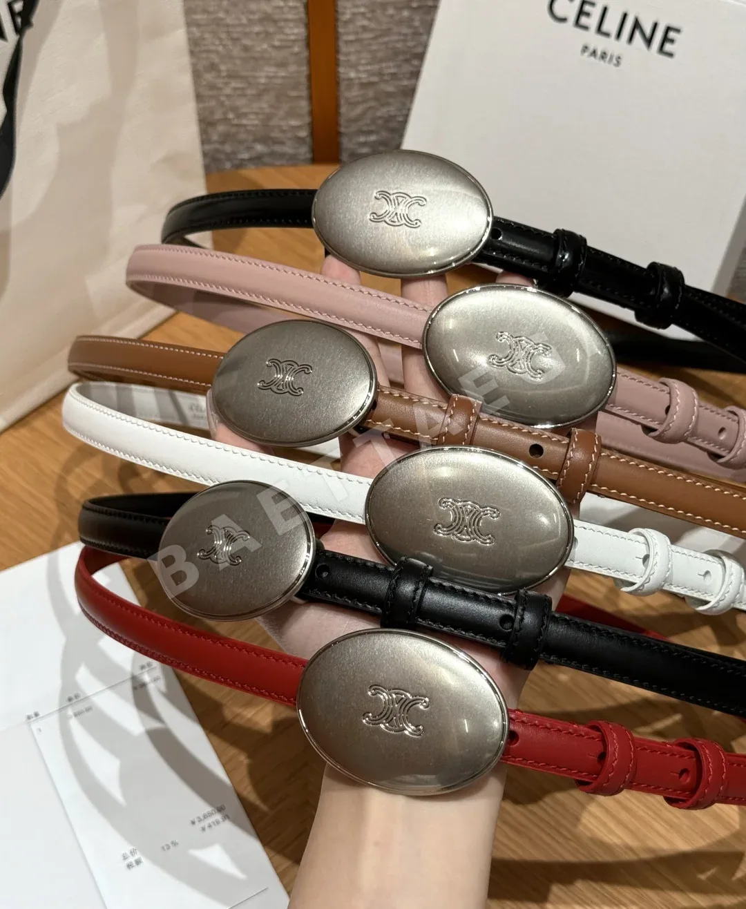 셀린느 트리옹 가죽 13mm 벨트 상세 이미지 2