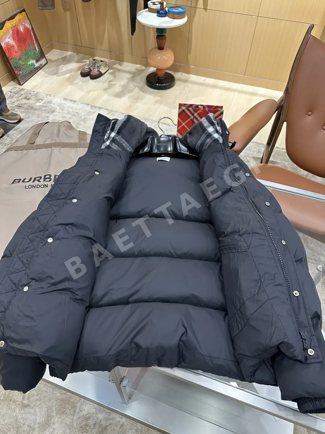 버버리 다운 패딩 점퍼 남성용 상세 이미지 5