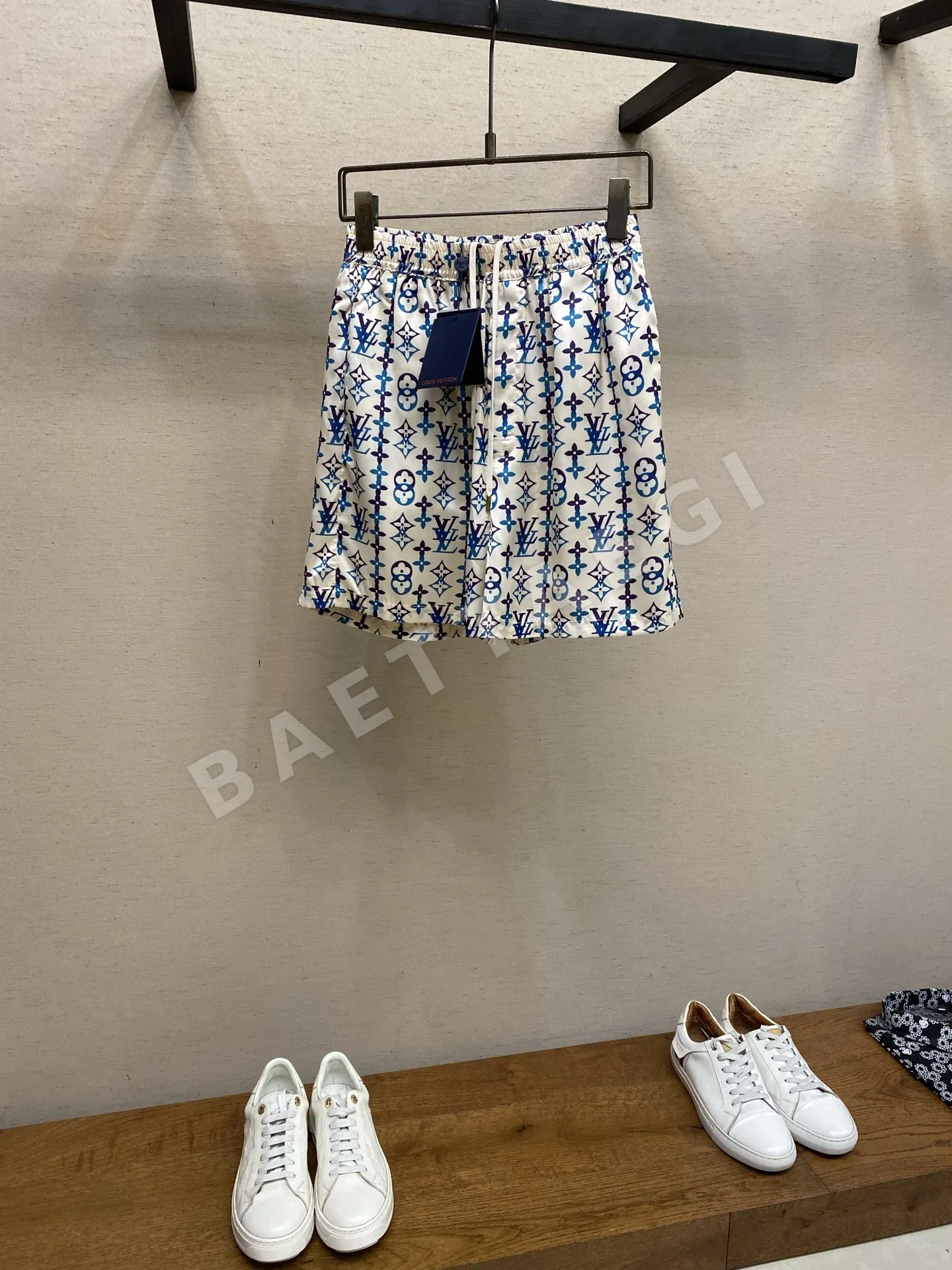 루이비통 프린트 뽕나무 실크 남성 반바지 P280