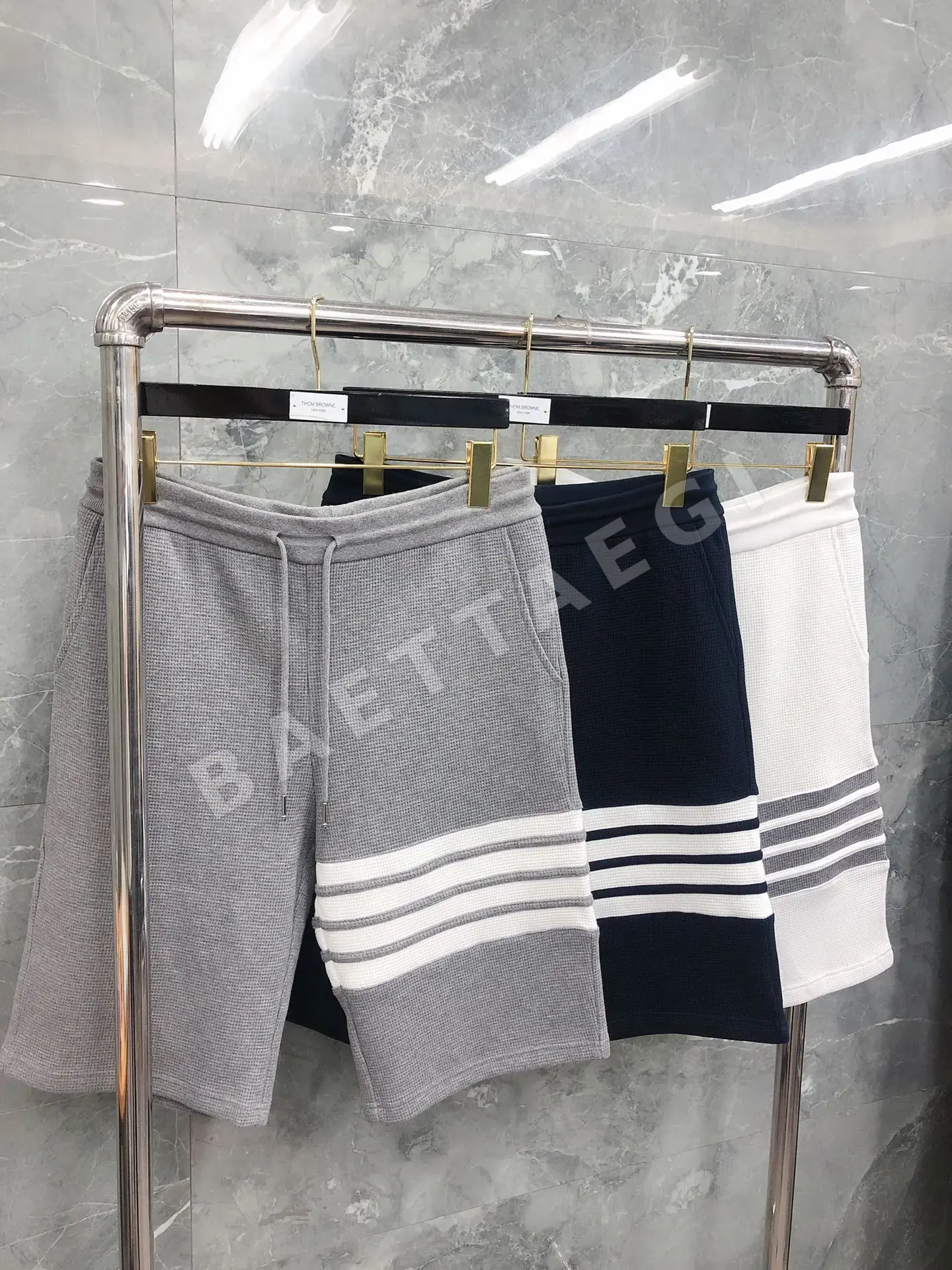 톰브라운 100% 면 와플 남녀공용 반바지 상세 이미지 2
