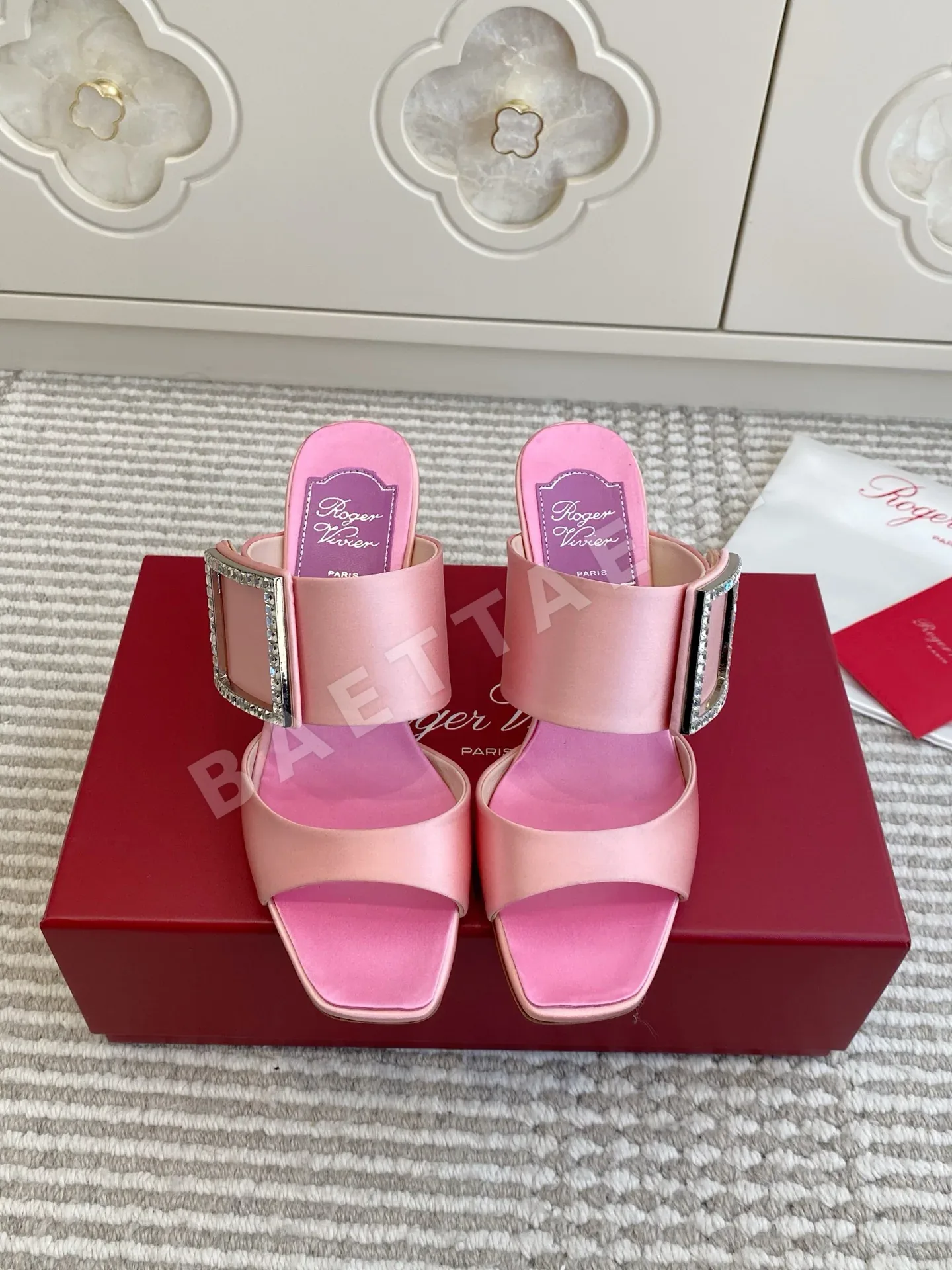 로저비비에 신발 17135