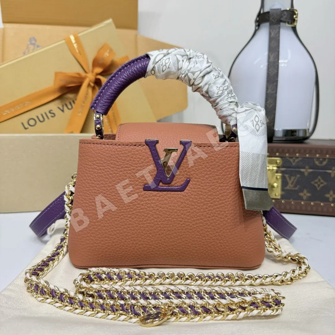 루이비통 캡슐린 미니 핸드백 M29439