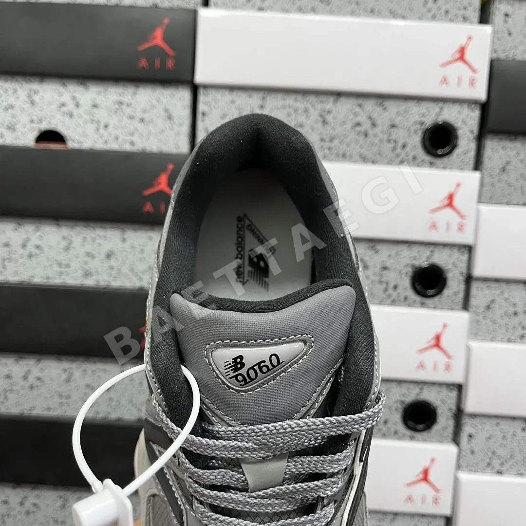 뉴발란스 [C] 9060 U9060ORB 202214 New Balance 9060 상세 이미지 4